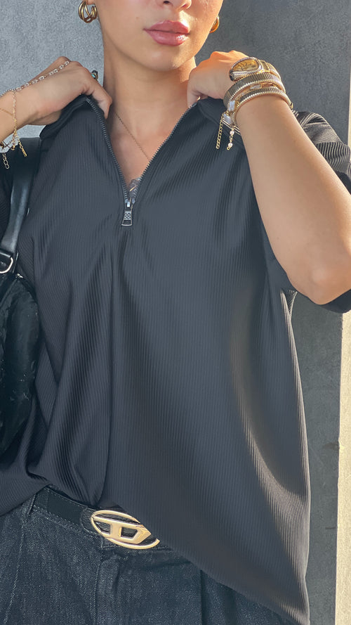 Black Unisex-zip tee